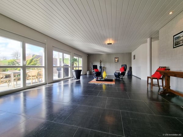 Luxuriöses Anwesen mit vielen Extras und traumhafter Aussicht 3