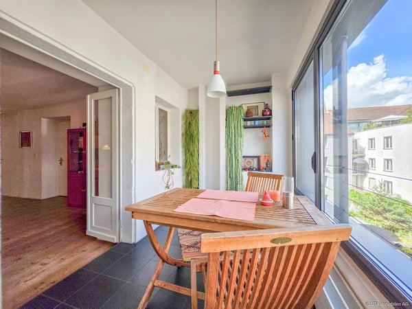 Wunderschöne grosszügige Altstadtwohnung im Herzen der Stadt 5