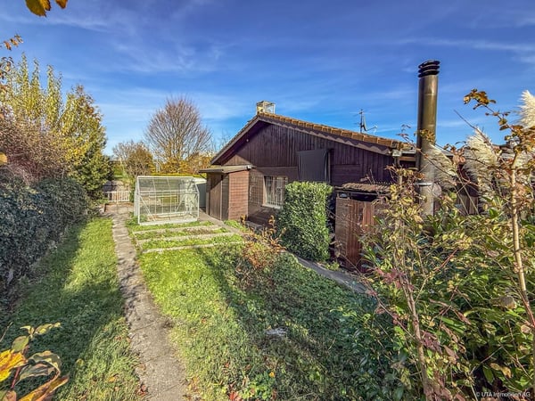 Freistehendes Einfamilienhaus mit grosszügigem Garten 3