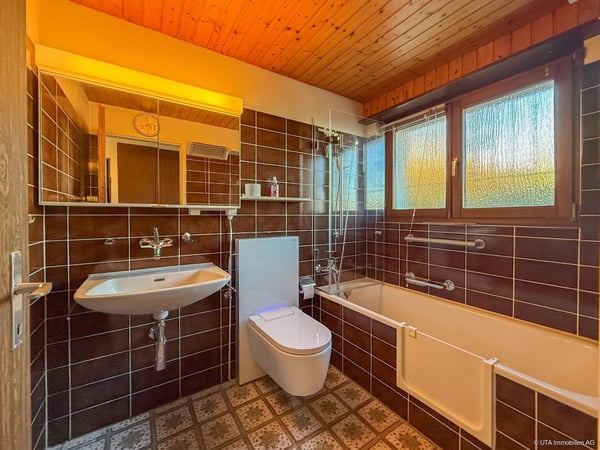 Freistehendes Einfamilienhaus mit grosszügigem Garten 7