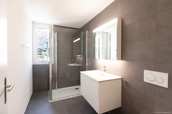 2.5-Zimmer-Neubauwohnung, sofort bezugsbereit, ideal auch als Kapitala 9