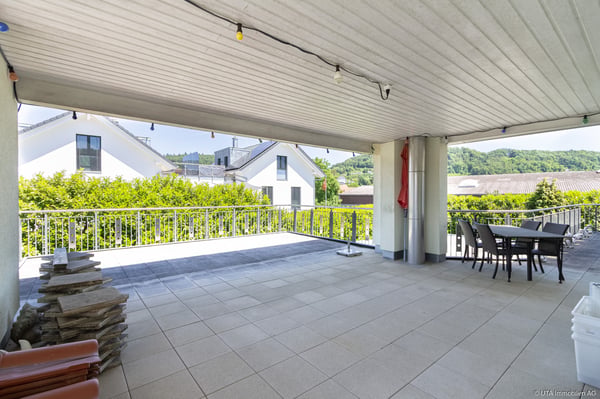 Zweifamilienhaus mit Minergie-Zertifizierung und Entwicklungspotenzial 12
