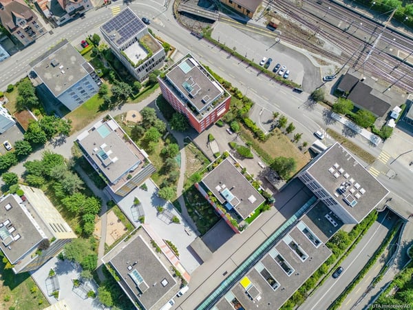 Attraktive Wohnung mit Loggia an urbaner, zentraler Lage 12