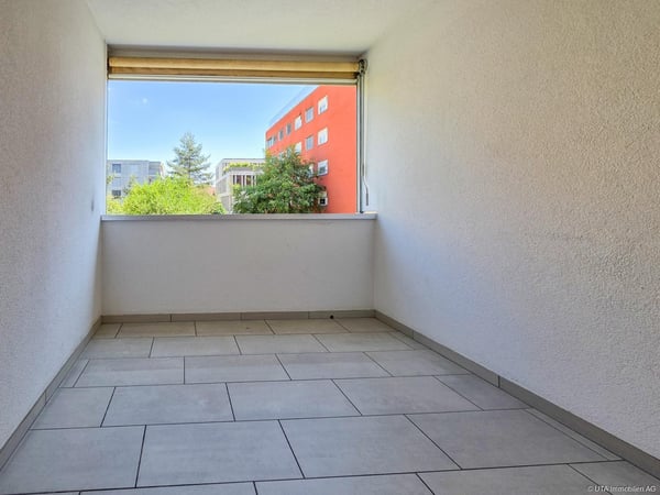 Attraktive Wohnung mit Loggia an urbaner, zentraler Lage 6