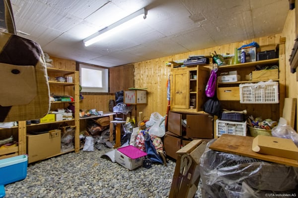 Einfamilienhaus mit viel Umschwung, Waldanteil und Ausbaupotenzial 11