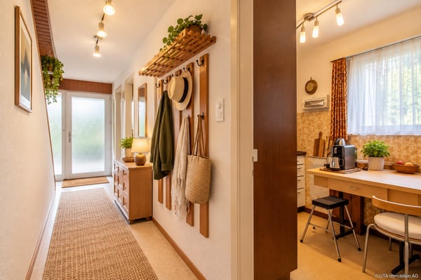 Einfamilienhaus mit viel Umschwung, Waldanteil und Ausbaupotenzial 2