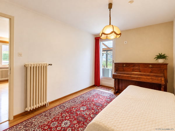 Einfamilienhaus mit viel Umschwung, Waldanteil und Ausbaupotenzial 8