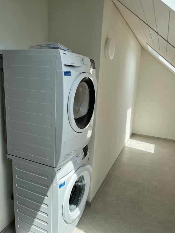 Moderne 3½-Zimmer-Duplex Dachwohnung mit Galerie 13