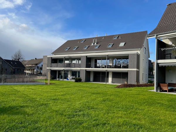 Moderne 3½-Zimmer-Duplex Dachwohnung mit Galerie 1