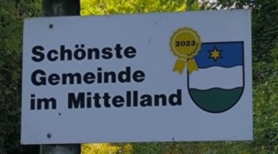 Nur 10 Fahrtminuten von der A1-Auffahrt entfernt - vielseitig und sehr grosszügig! 3