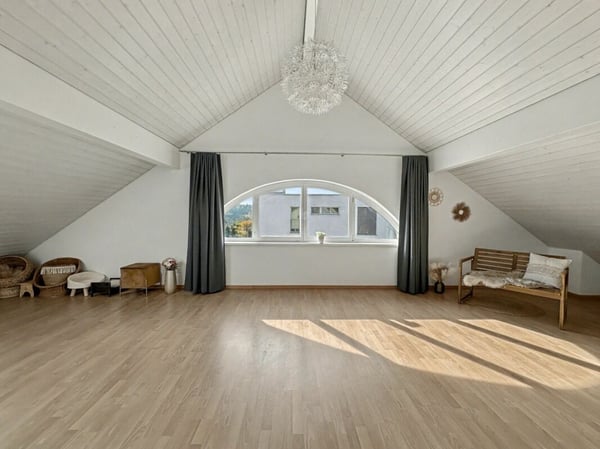 ELEGANT - GROSSZÜGIG - VIELSEITIG 11