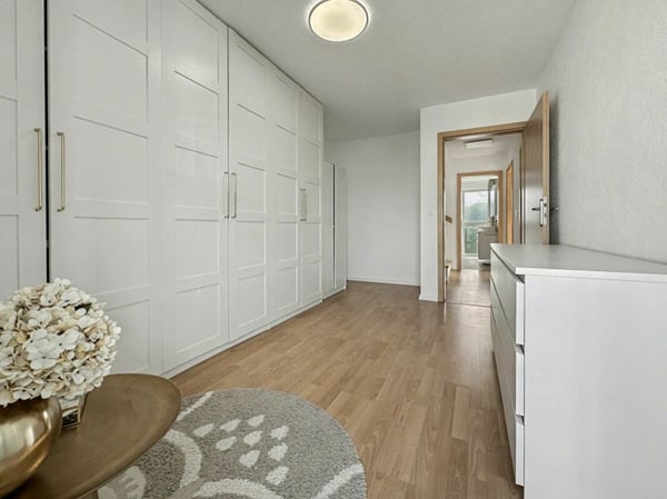 ELEGANT - GROSSZÜGIG - VIELSEITIG 9