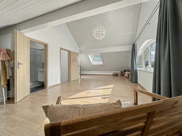 ELEGANT - GROSSZÜGIG - VIELSEITIG 12