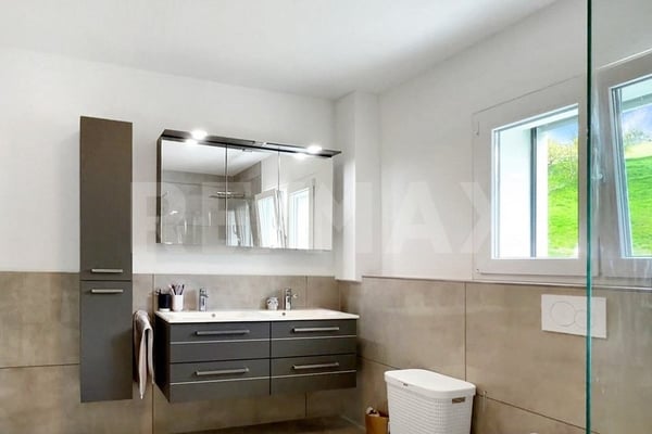 Sonnenverwöhntes, modernes Einfamilienhaus 5