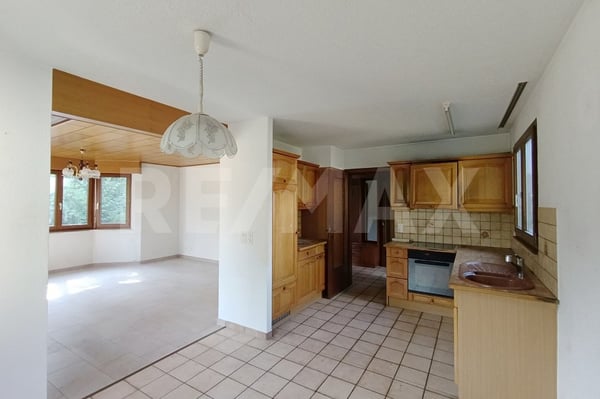 Einfamilienhaus mit grossem Potenzial an gut erschlossener Lage 4