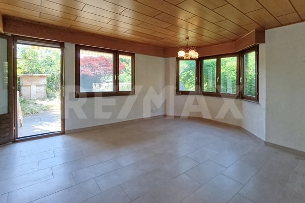 Einfamilienhaus mit grossem Potenzial an gut erschlossener Lage 3
