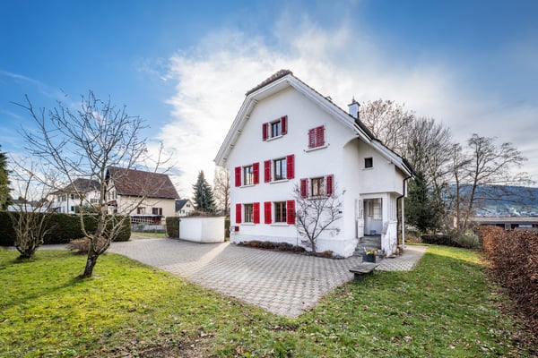 1-2 Familienhaus an sehr ruhiger Lage in einem beliebten Wohnquartier 1