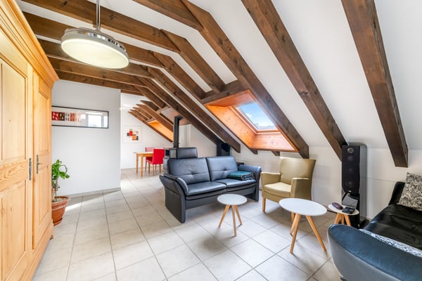 Gemütliche 4.5-Zimmer Dachwohnung mit viel Charme 9