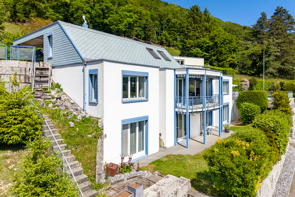6.5-Zi-EFH am Dorfrand, an wunderschöner, erhöhter Lage mit Weitblick 3