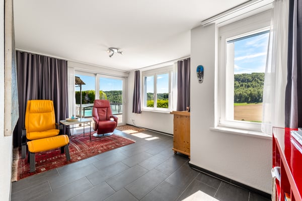 6.5-Zi-EFH am Dorfrand, an wunderschöner, erhöhter Lage mit Weitblick 9