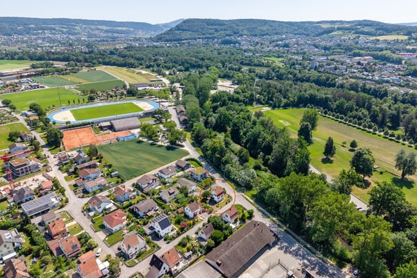 Hübsches Einfamilienhaus mit viel Umschwung und grossem Potenzial 6