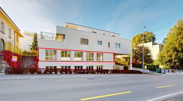 Idealer Business-Standort mit hoher Sichtbarkeit 2