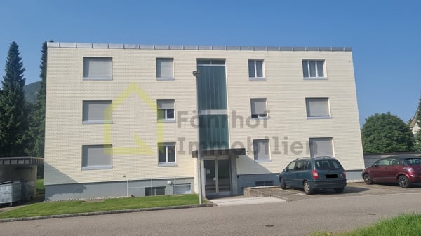 Helle und gepflegte 4.5-Zimmerwohnung an zentraler Lage 10