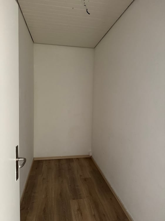 Möbliertes WG-Zimmer in Gehdistanz zum Bahnhof Frenkendorf 9
