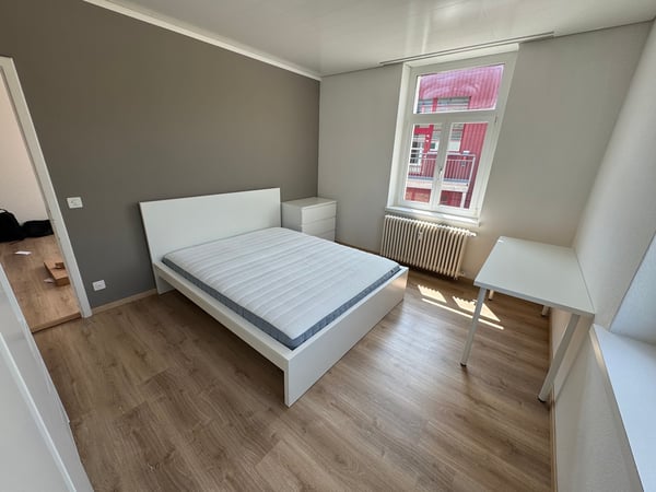 Möbliertes WG-Zimmer in Gehdistanz zum Bahnhof Frenkendorf 11