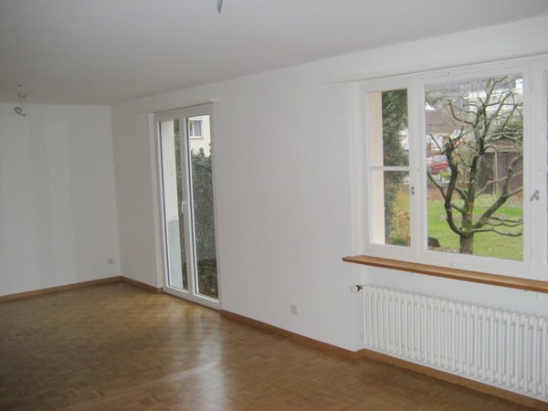 Charmantes 5 Zimmer-Einfamilienhaus an sonniger Lage 2