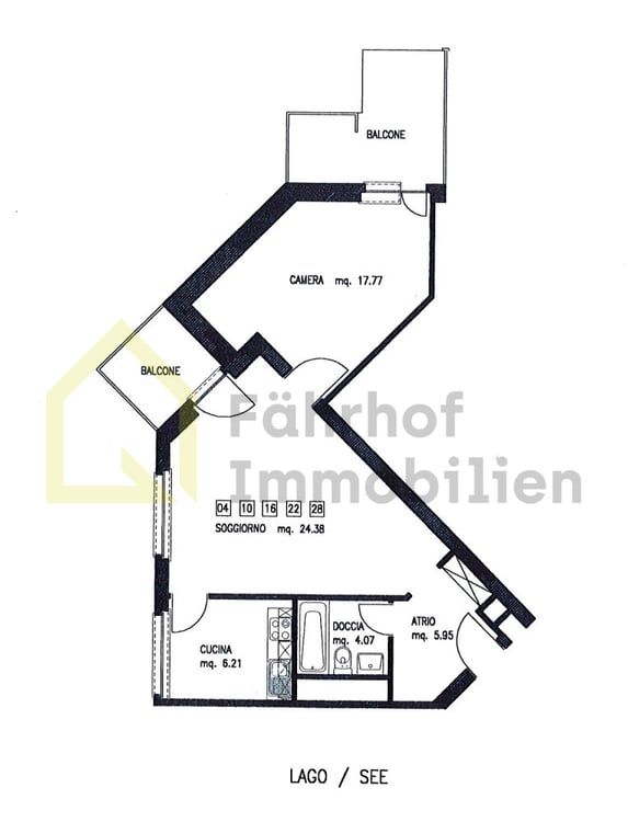 3.5-Zimmer-Wohnung mit Lift und zwei Balkonen am Lago Maggiore 12