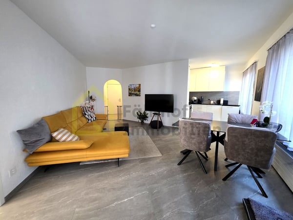 3.5-Zimmer-Wohnung mit Lift und zwei Balkonen am Lago Maggiore 4