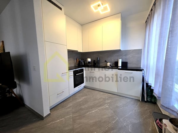 3.5-Zimmer-Wohnung mit Lift und zwei Balkonen am Lago Maggiore 6