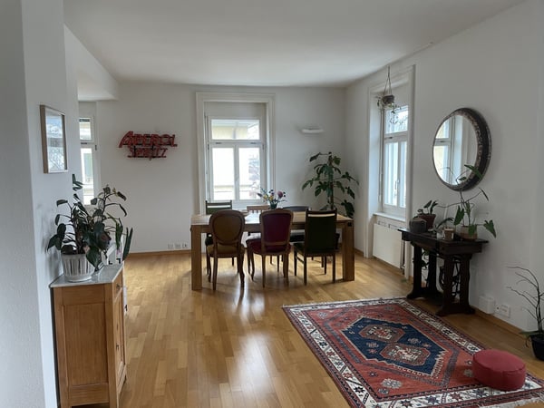 Charmante Altbauwohnung sucht neue Bewohner 2