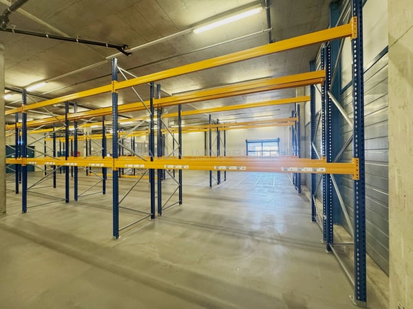 Entrepôt/Halle d'env. 620 m², quai de chargement avec rampe élévatrice 7