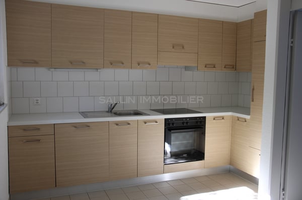 VILLA TRIPLEX CONTIGUE DANS LE QUARTIER DU SCHOENBERG 1