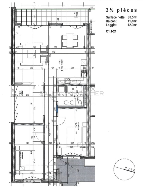 Belle et lumineuse surface administrative au 1ème étage avec pl. int. 12