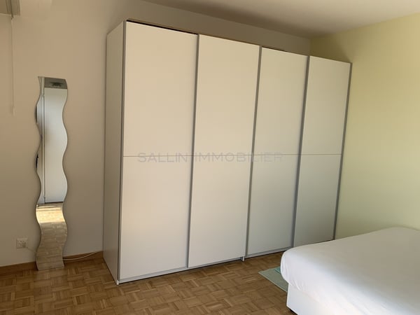 APPARTEMENT RENOVE DE 1½ PIECES AVEC VUE DEGAGEE 8