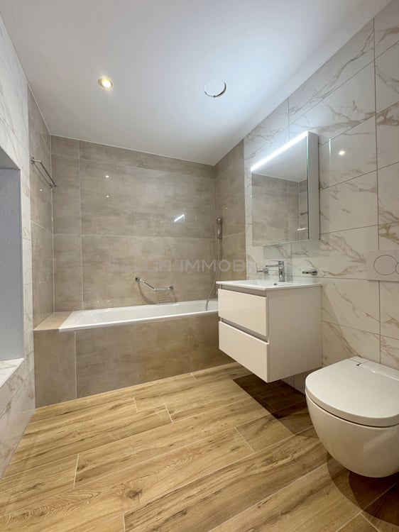 Spacieuse maison individuelle rénovée de 1½ pces au centre du village 7