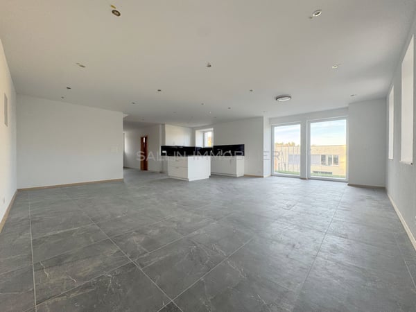 Spacieuse maison individuelle rénovée de 1½ pces au centre du village 2