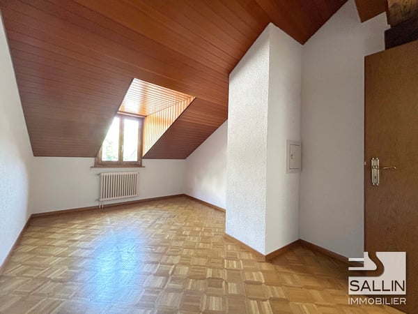 DUPLEX 3½ PIECES EN BASSE VILLE 6