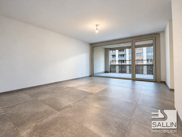 6 appartements neufs de 5½ pièces, avec parking, au centre ville 4
