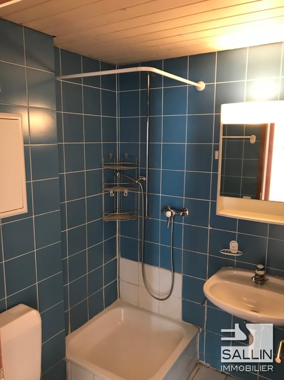 APPARTEMENT DE 2½ PIECES PROCHE DE TOUTES COMMODITES 5