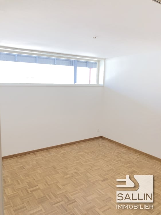 APPARTEMENT  DE 3½ PIECES 4