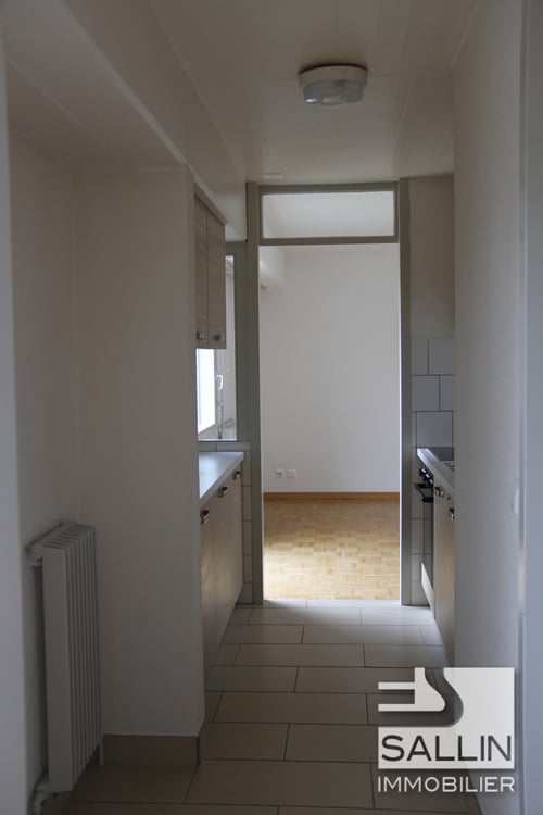 APPARTEMENT DE 2½ PIECES SUR LES HAUTEURS DE FRIBOURG 5