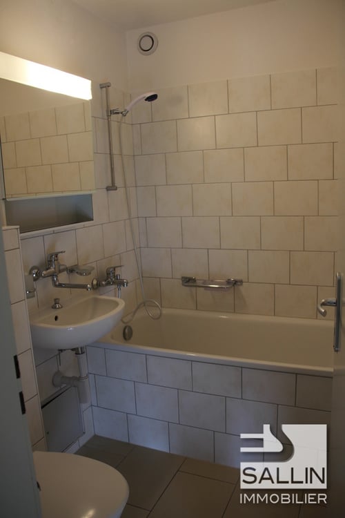 APPARTEMENT DE 2½ PIECES SUR LES HAUTEURS DE FRIBOURG 7