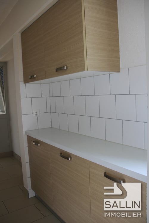 APPARTEMENT DE 2½ PIECES SUR LES HAUTEURS DE FRIBOURG 4