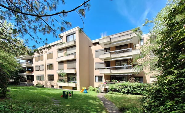 Im Bieterverfahren - Elegantes Doppelmehrfamilienhaus im Gellert 2