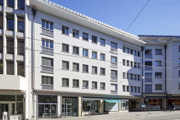 Zentrale Stadtwohnung an bester Lage 1