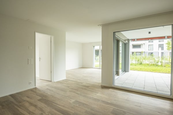 Grosszügige, helle Wohnung mit Sitzplatz und eigener Waschküche 5